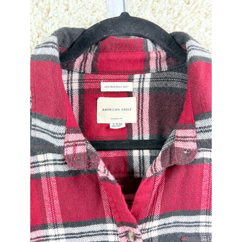 American Eagle Plaid Flannel Shirt Womens XL Red Black Classic Fit Soft - Picture 5 of 11